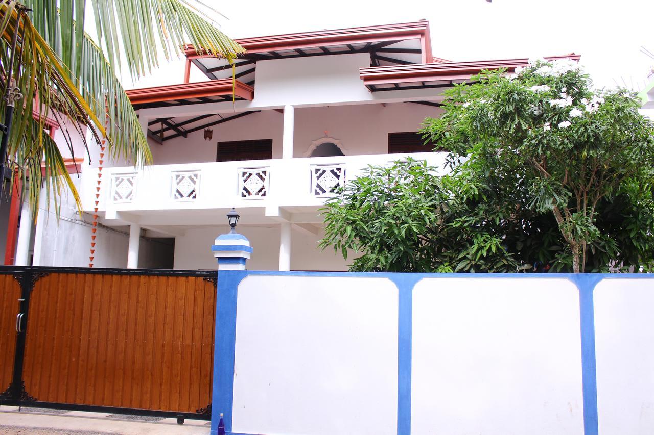 Amal Guest House Mirissa Exterior photo